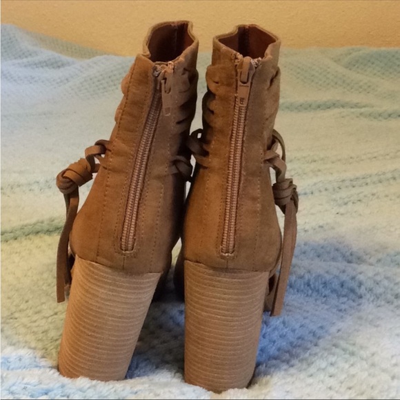 Dolce by MoJo Moxy - Picture 4 of 6